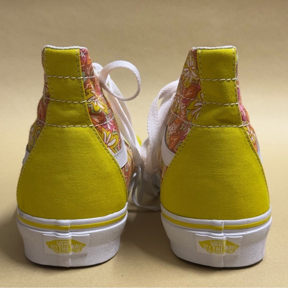 NEW Vans UA SK8-Hi Tapered Yellow Floral Print Sneakers in Psychedelic Resort - Picture 7 of 11
